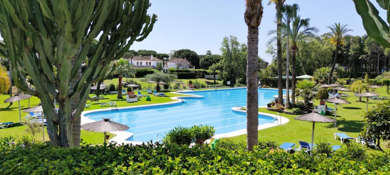 Apartamento Con Jardin Y Piscina En Playa